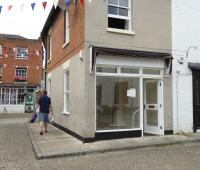 6 The Cornmarket Romsey